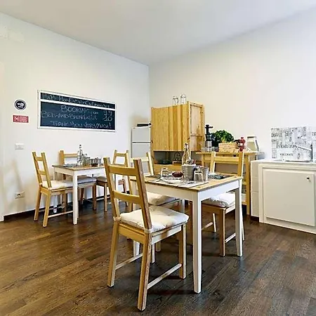 Bb Homeitaly Bed & Breakfast