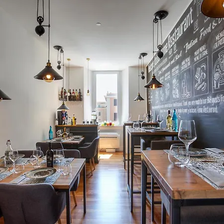 Bb Homeitaly Bed & Breakfast 3*